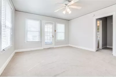 1324 Kings Highway #3, Dallas, TX 75208 - Photo 8