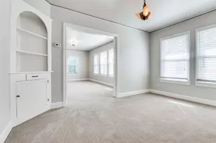 1324 Kings Hwy, Dallas, TX 75208 - Photo 2