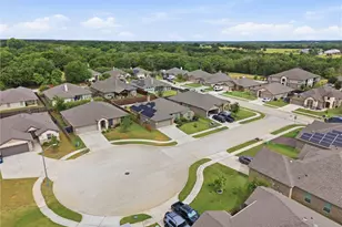 217 Angelina Ct, Azle, TX 76020 - Photo 36