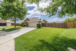 100 Mustang Ct, Celina, TX 75009 - Photo 2