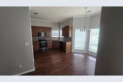 436 W Wall Street, Hewitt, TX 76643 - Photo 4