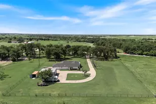 1301 Davis Ln, Terrell, TX 75160 - Photo 4
