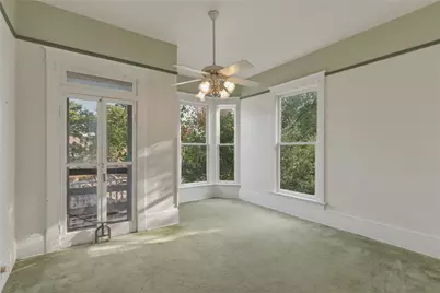 221 E Bridge Street, Granbury, TX 76048 - Photo 24