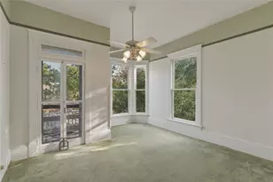 221 E Bridge St, Granbury, TX 76048 - Photo 24