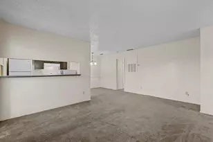 5981 Arapaho Rd, Dallas, TX 75248 - Photo 6