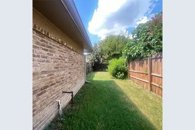 3037 Airhaven Street, Dallas, TX 75229 - Photo 14