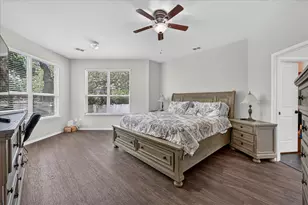 8913 Cranston Ct, Providence Village, TX 76227 - Photo 22