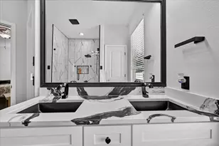 8913 Cranston Ct, Providence Village, TX 76227 - Photo 20