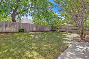 407 Dorcas Ln, Arlington, TX 76013 - Photo 30