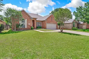 407 Dorcas Ln, Arlington, TX 76013 - Photo 1