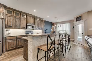 704 Carmen Ana Ave, Grandview, TX 76050 - Photo 14