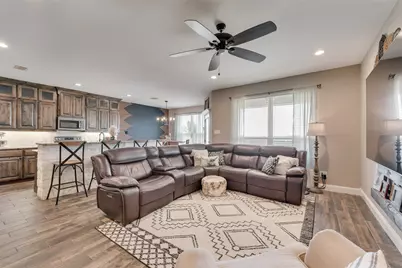 704 Carmen Ana Avenue, Grandview, TX 76050 - Photo 8