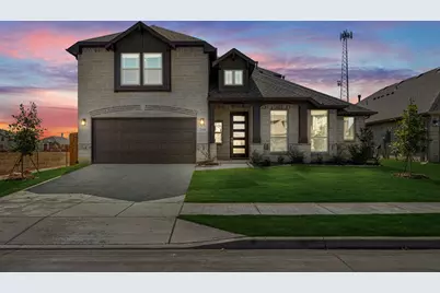 204 Sweetwater Drive, Commerce, TX 75428 - Photo 2