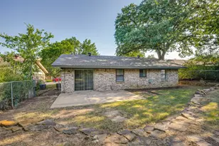 712 Chisholm Trail, Denton, TX 76209 - Photo 24