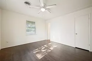 712 Chisholm Trail, Denton, TX 76209 - Photo 18