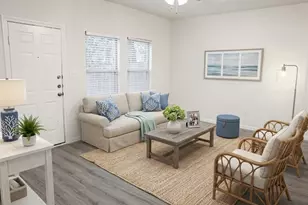 802 S 5th St, Bonham, TX 75418 - Photo 2