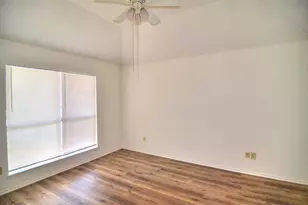 8901 Greentree Dr, Rowlett, TX 75088 - Photo 6
