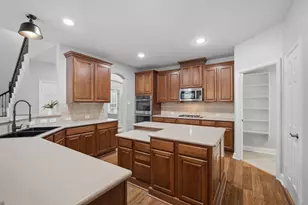 8901 Bear Creek Dr, McKinney, TX 75072 - Photo 14