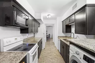 11102 Valleydale Dr, Dallas, TX 75230 - Photo 14