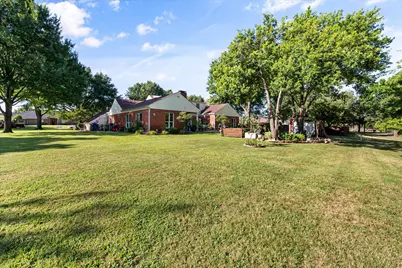 716 Meadow Drive, Corsicana, TX 75110 - Photo 24