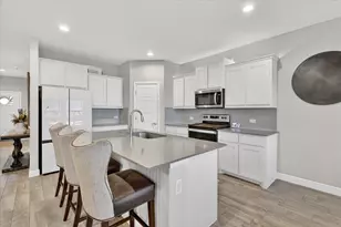 1721 Zilker Pk Trl, Alvarado, TX 76009 - Photo 16