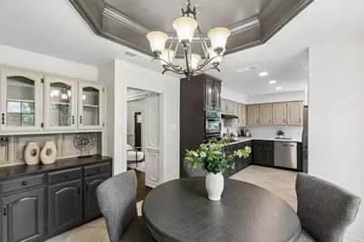 2521 Belmeade Drive, Carrollton, TX 75006 - Photo 10
