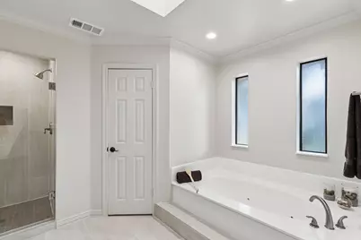 2521 Belmeade Drive, Carrollton, TX 75006 - Photo 24