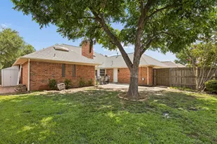 2521 Belmeade Dr, Carrollton, TX 75006 - Photo 28