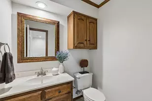2521 Belmeade Dr, Carrollton, TX 75006 - Photo 12