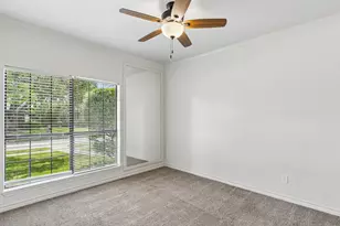 2521 Belmeade Dr, Carrollton, TX 75006 - Photo 16