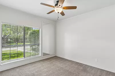 2521 Belmeade Drive, Carrollton, TX 75006 - Photo 16