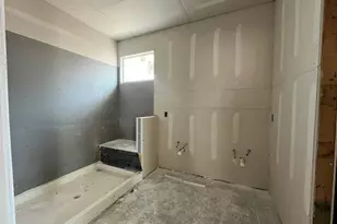 10004 Birchpoint Dr, Fort Worth, TX 76108 - Photo 6