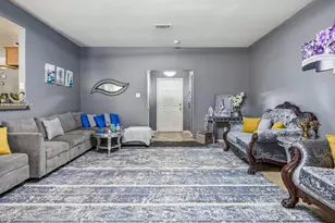 4501 Waterbird Ln, Garland, TX 75043 - Photo 2