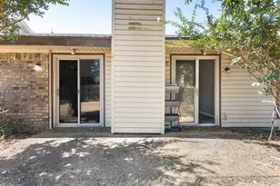 6637 Redbud Dr, Watauga, TX 76148 - Photo 22
