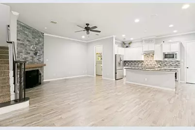 2450 Sunderland Lane, Lewisville, TX 75067 - Photo 8
