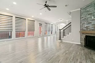 2450 Sunderland Ln, Lewisville, TX 75067 - Photo 6