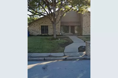 341 Dogwood Drive, Grapevine, TX 76051 - Photo 1