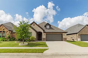 156 Windy Glen Dr, Decatur, TX 76234 - Photo 2