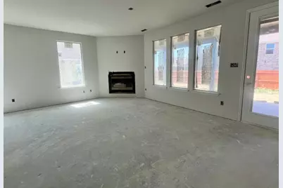 10000 Birchpoint Drive, Fort Worth, TX 76108 - Photo 4