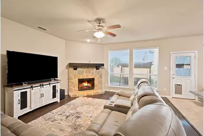 10816 Abbeyglen Court, Fort Worth, TX 76052 - Photo 6