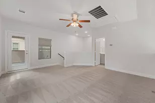 5160 Brickellia Dr, Dallas, TX 75209 - Photo 18
