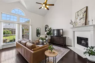 14217 Signal Hill Dr, Little Elm, TX 75068 - Photo 4