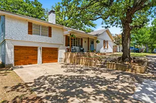109 Oaktree Dr, Highland Village, TX 75077 - Photo 1