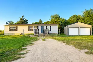 8883 County Road 2075, Powell, TX 75153 - Photo 4