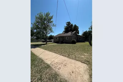 607 Fannin Street, Winters, TX 79567 - Photo 2