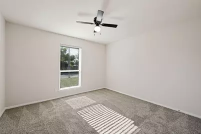 1013 N Knowles Drive, Saginaw, TX 76179 - Photo 16