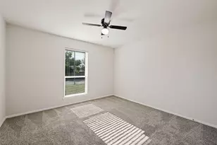1013 N Knowles Dr, Saginaw, TX 76179 - Photo 16