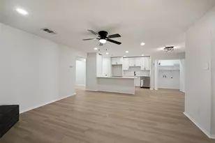 1013 N Knowles Dr, Saginaw, TX 76179 - Photo 4