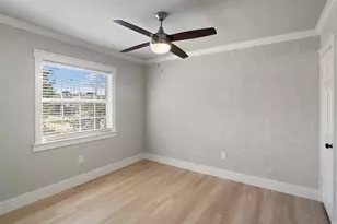 807 Salem Dr, Arlington, TX 76014 - Photo 12