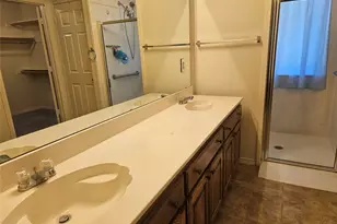 4919 Saddlehorn Dr, Arlington, TX 76017 - Photo 20